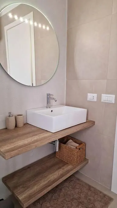 Olivella21 Luxury Apartment Montesanto Naples