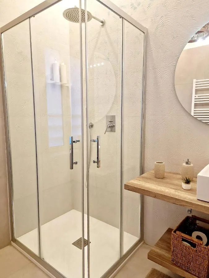 Olivella21 Luxury Apartment Montesanto Naples Italy
